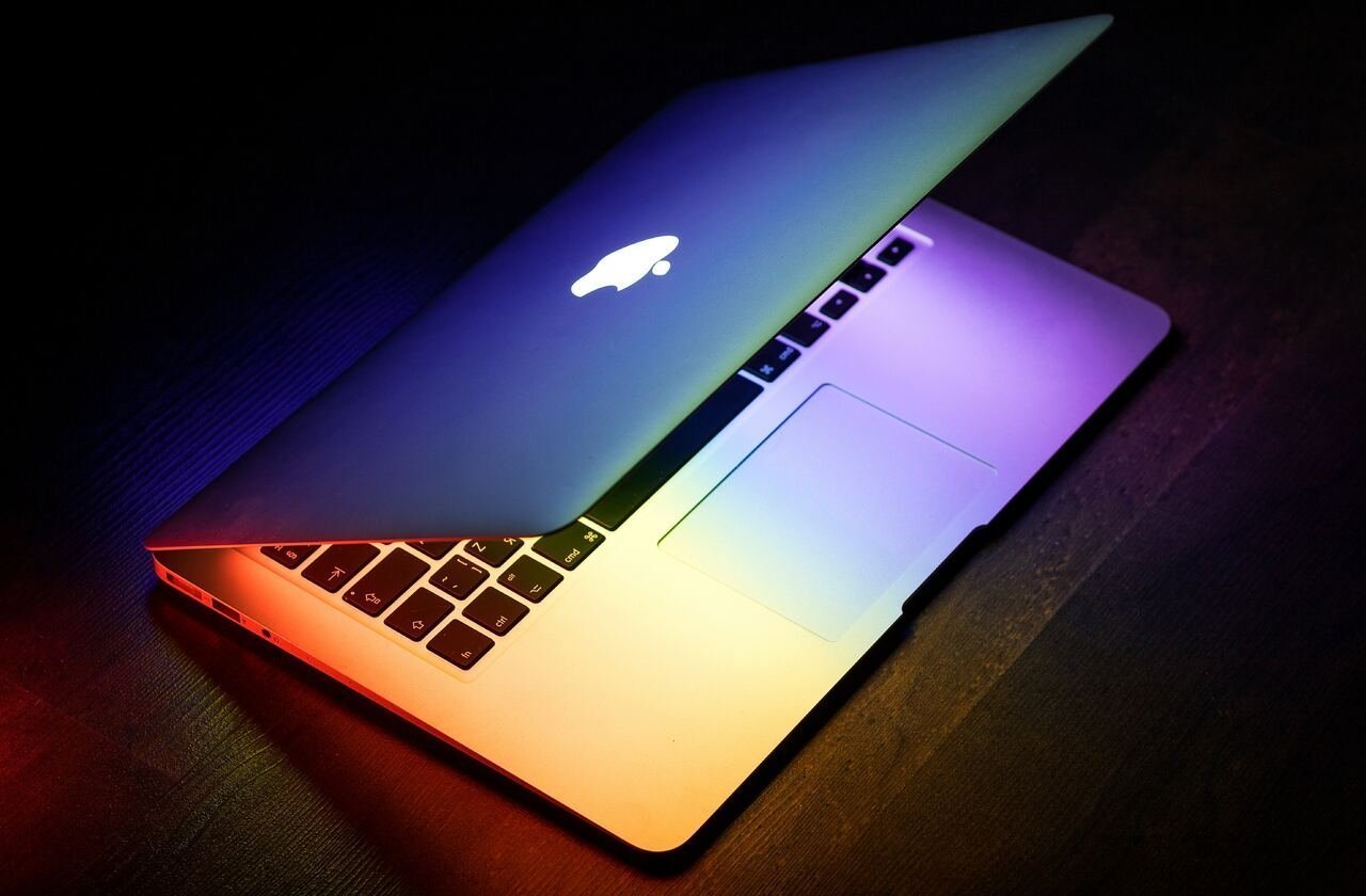  Tech Giants Face Congressional Scrutiny Over Data Privacy Practices